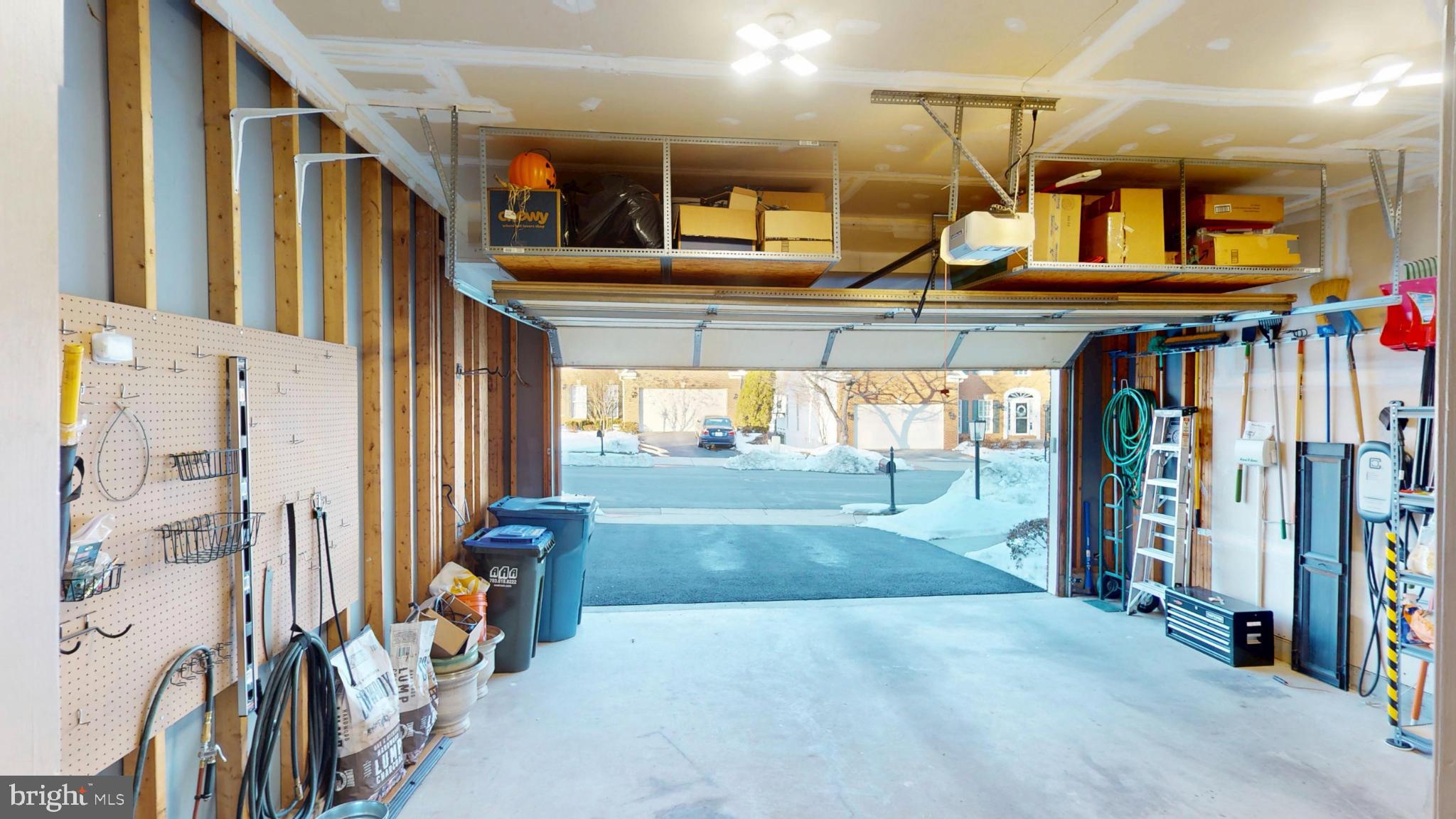 47421 RIVER CREST STREET