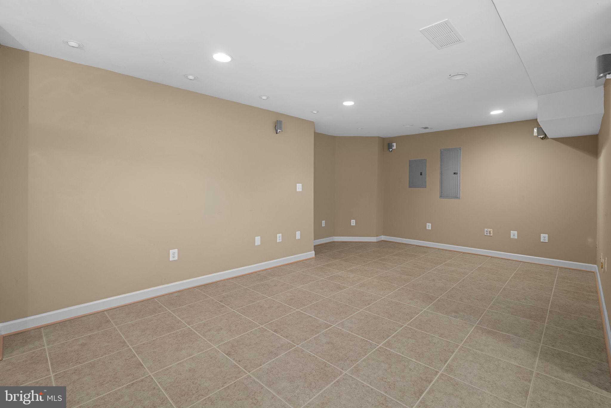 20500 TAPPAHANNOCK PLACE