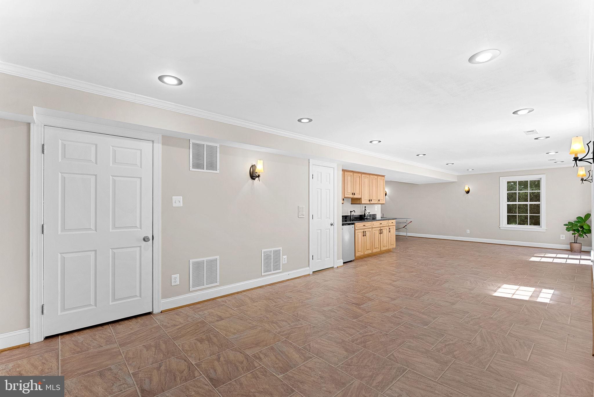 20460 SWAN CREEK COURT