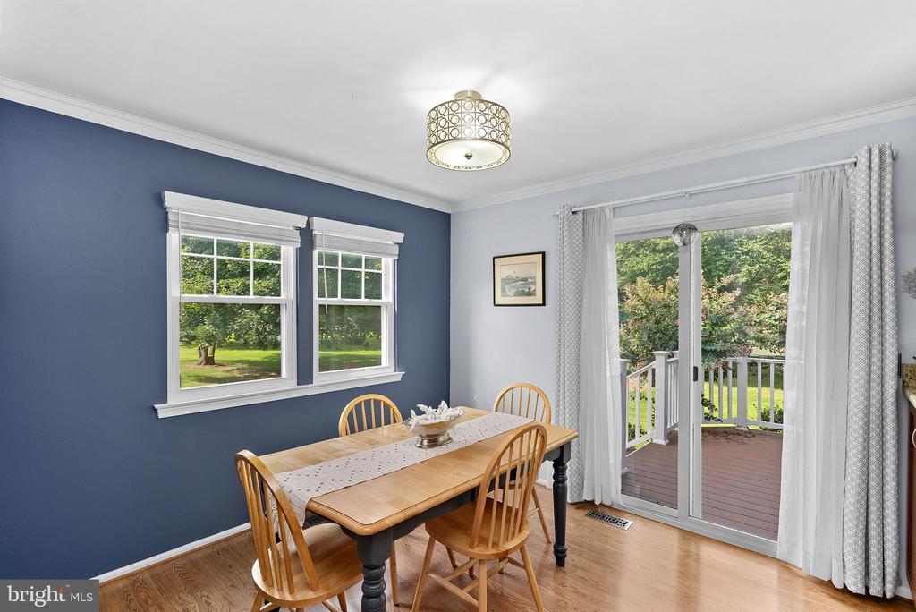 21 GLENGYLE LANE