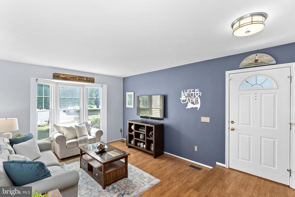 21 GLENGYLE LANE