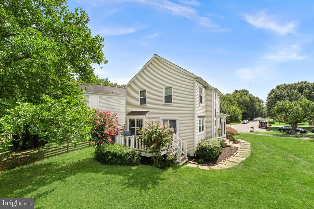 21 GLENGYLE LANE
