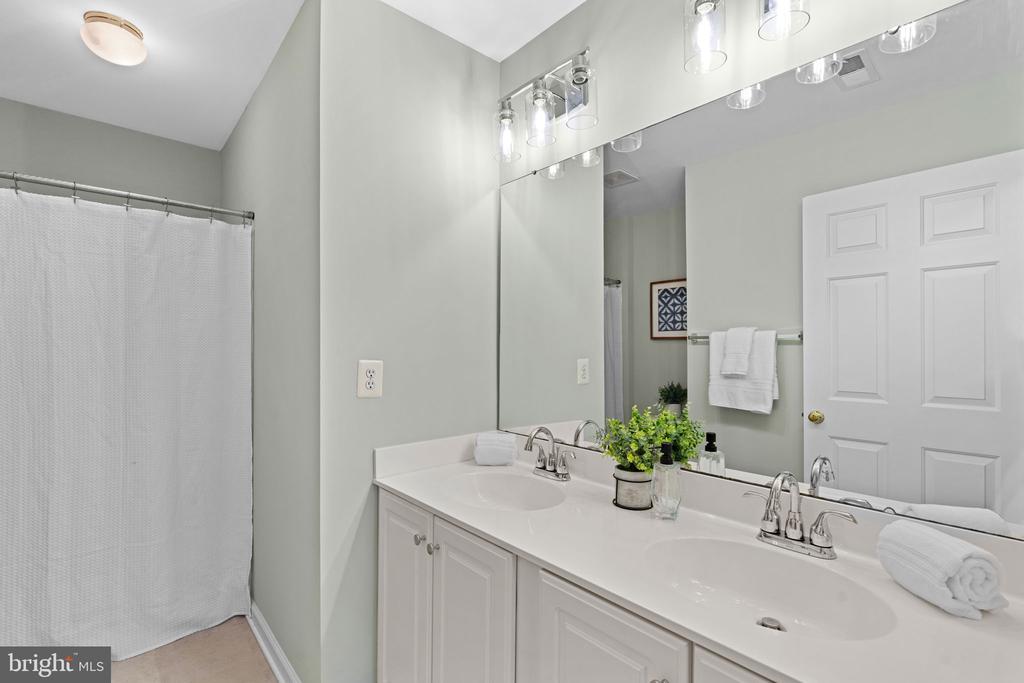 43412 SPERRIN COURT