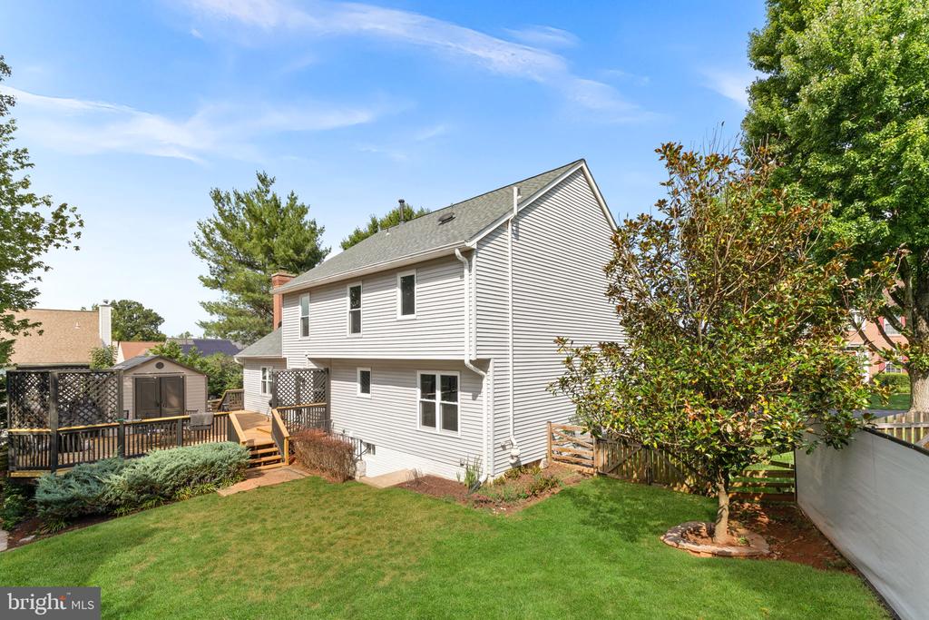 46415 HAMPSHIRE STATION DRIVE