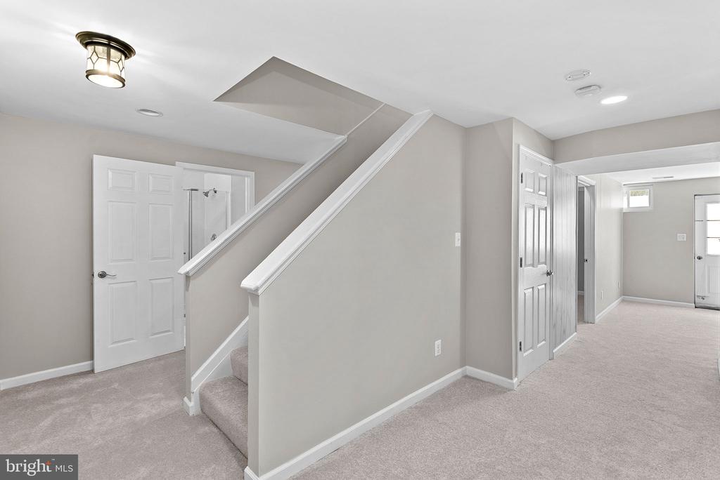 46415 HAMPSHIRE STATION DRIVE