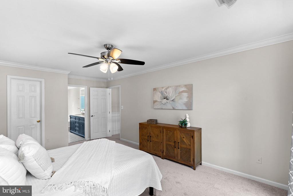 46415 HAMPSHIRE STATION DRIVE