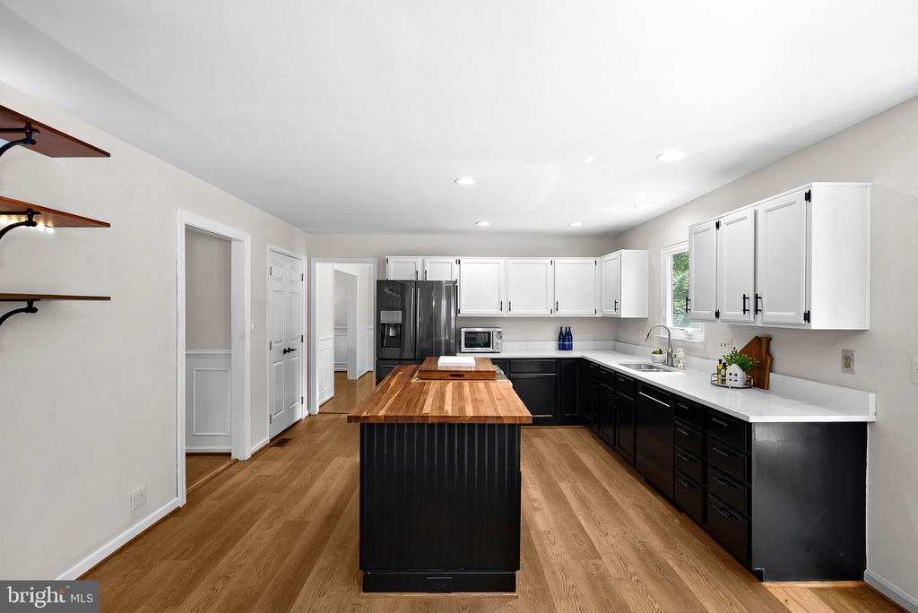 46415 HAMPSHIRE STATION DRIVE