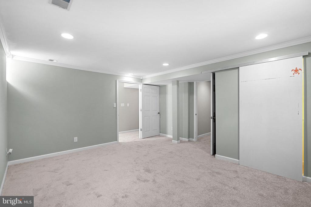 46415 HAMPSHIRE STATION DRIVE