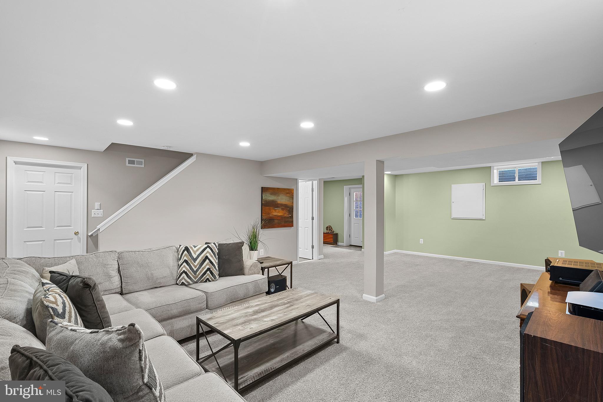 10596 Brentwood Dr