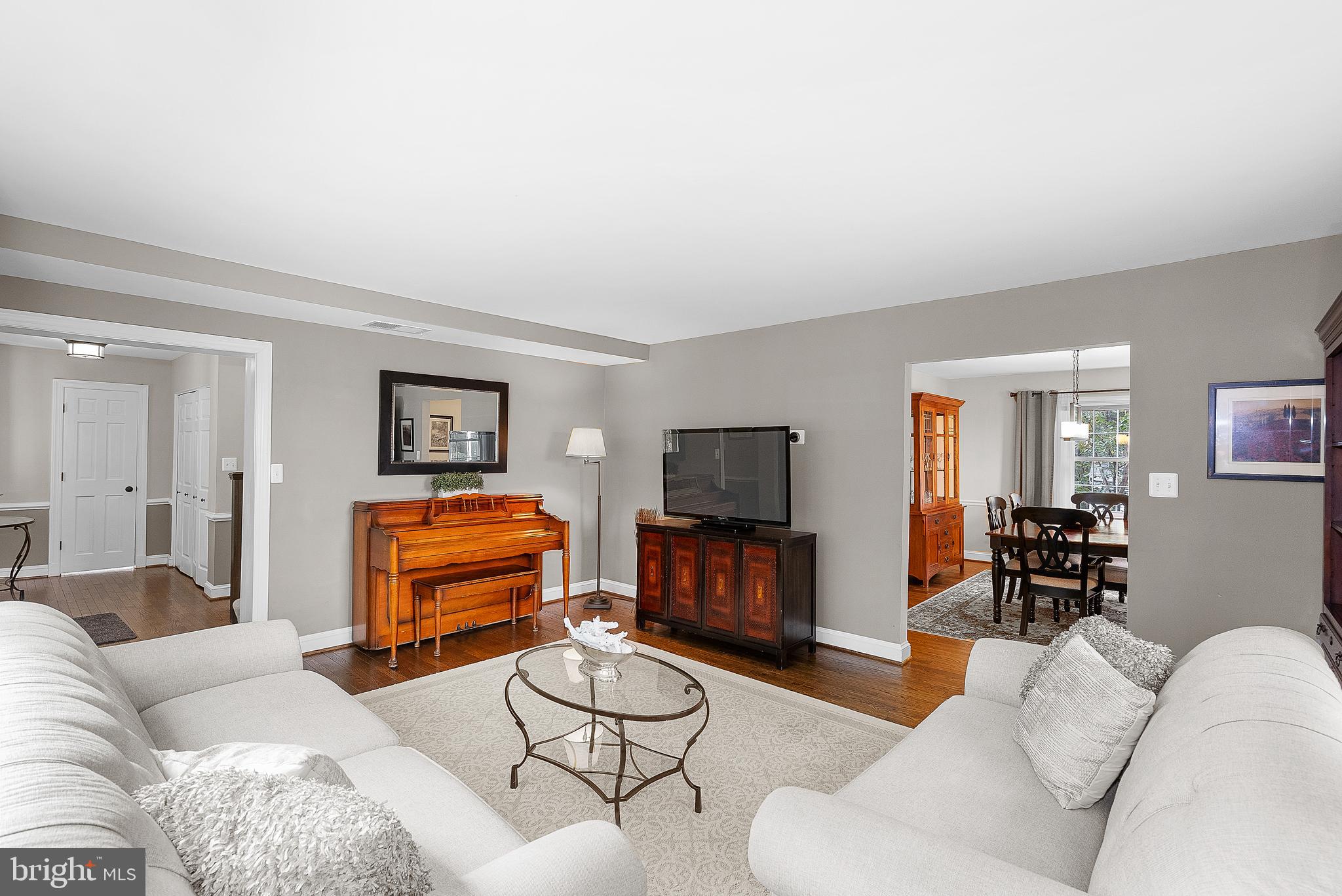 10596 Brentwood Dr