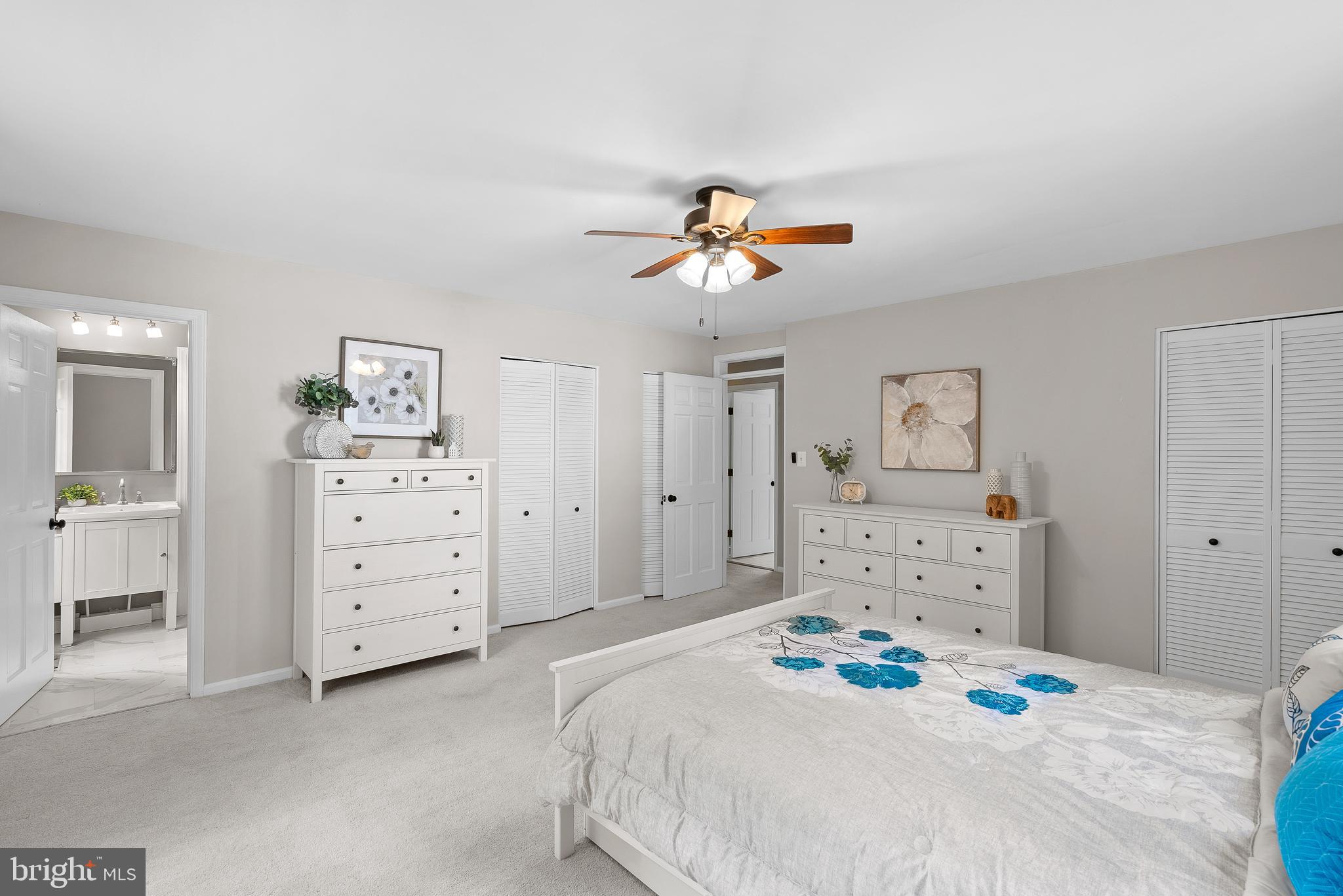 10596 Brentwood Dr