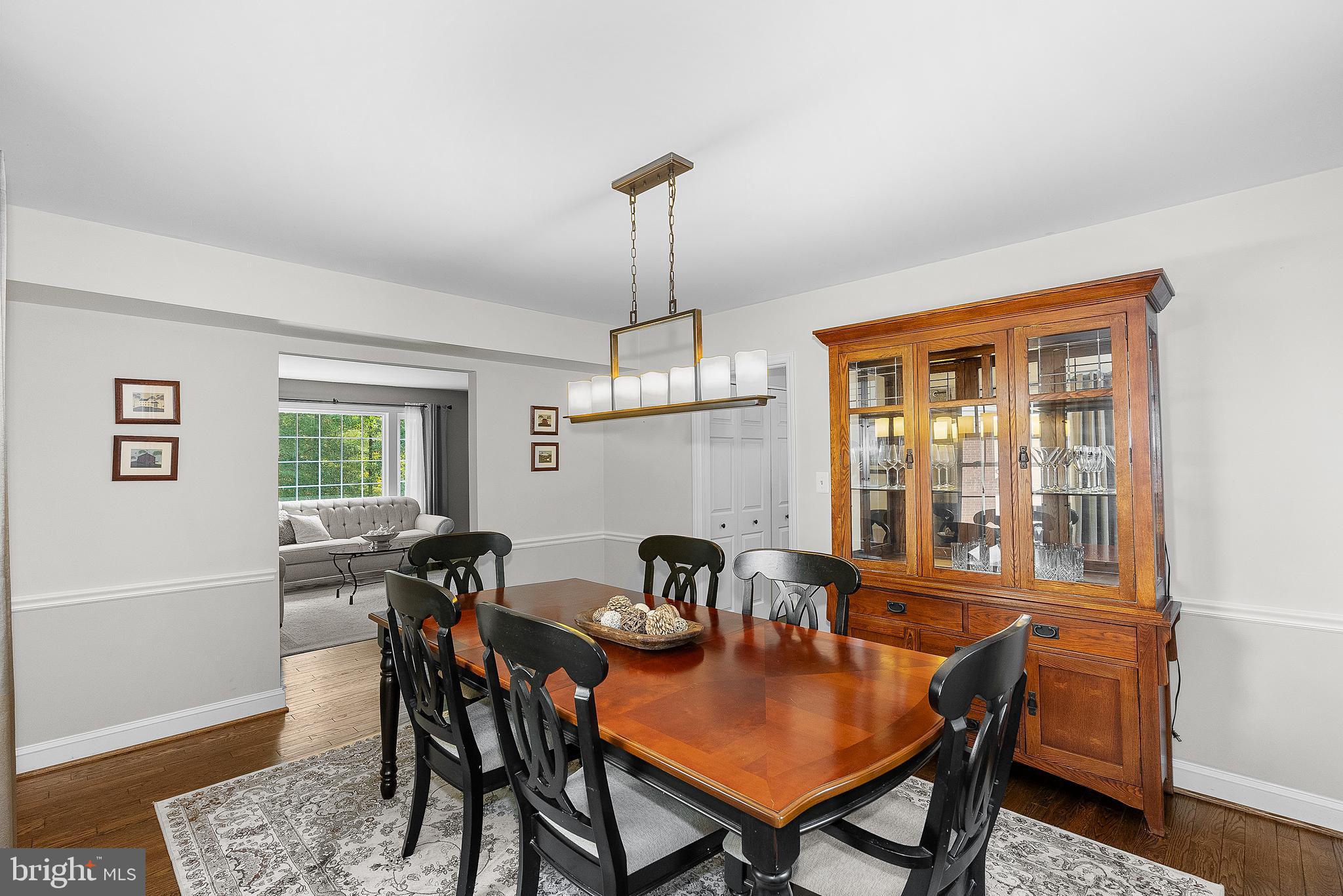 10596 Brentwood Dr