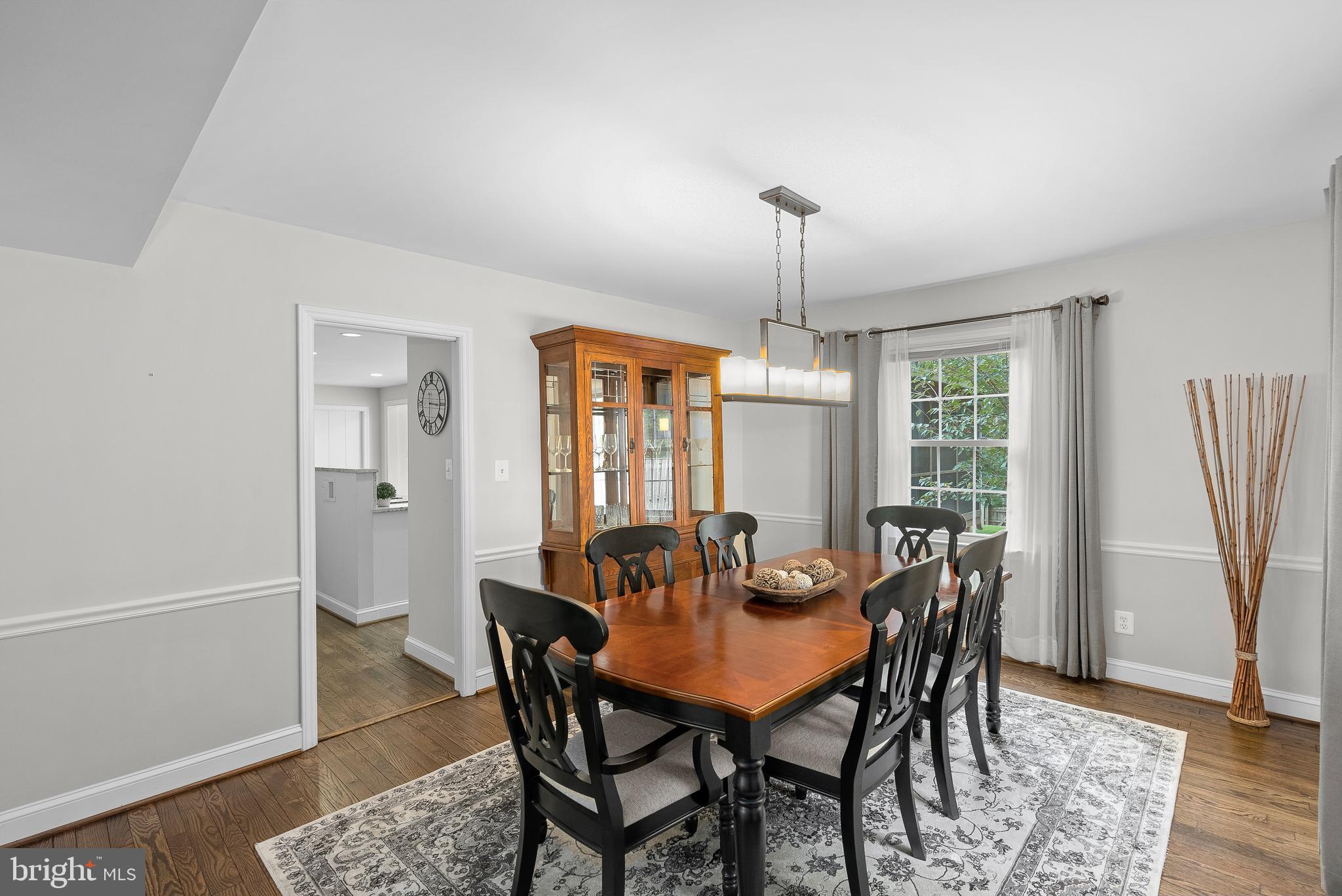 10596 Brentwood Dr