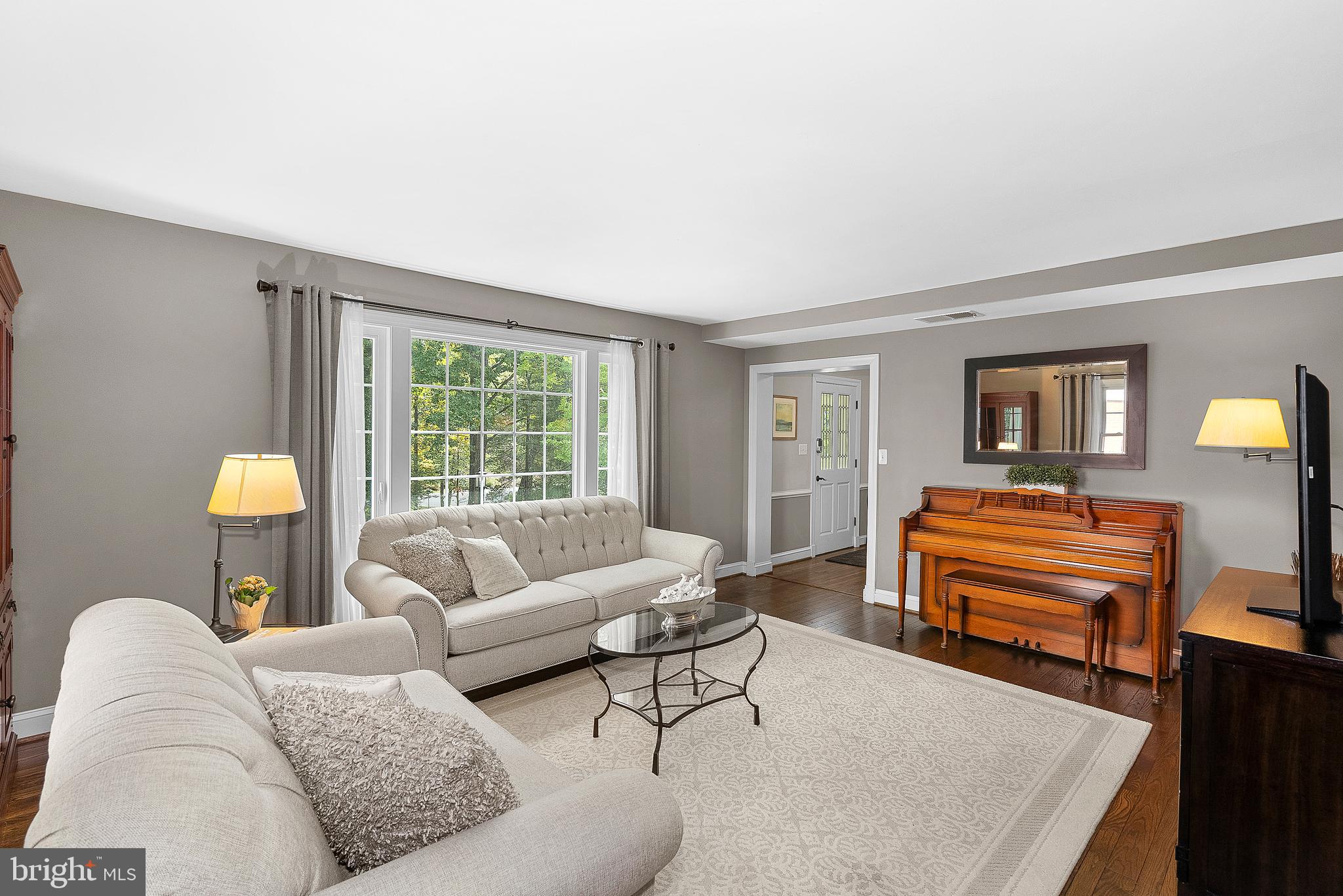 10596 Brentwood Dr