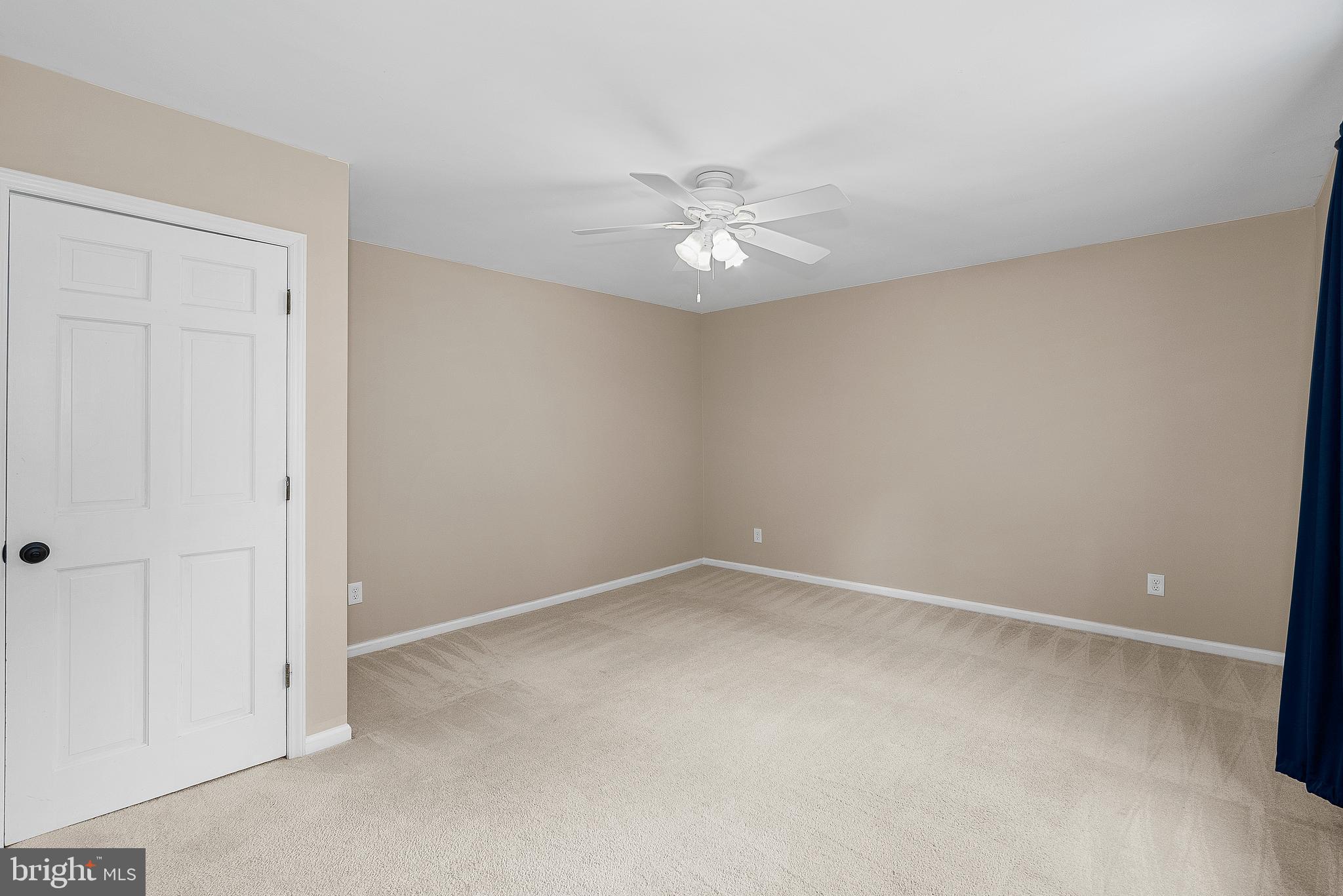 10596 Brentwood Dr