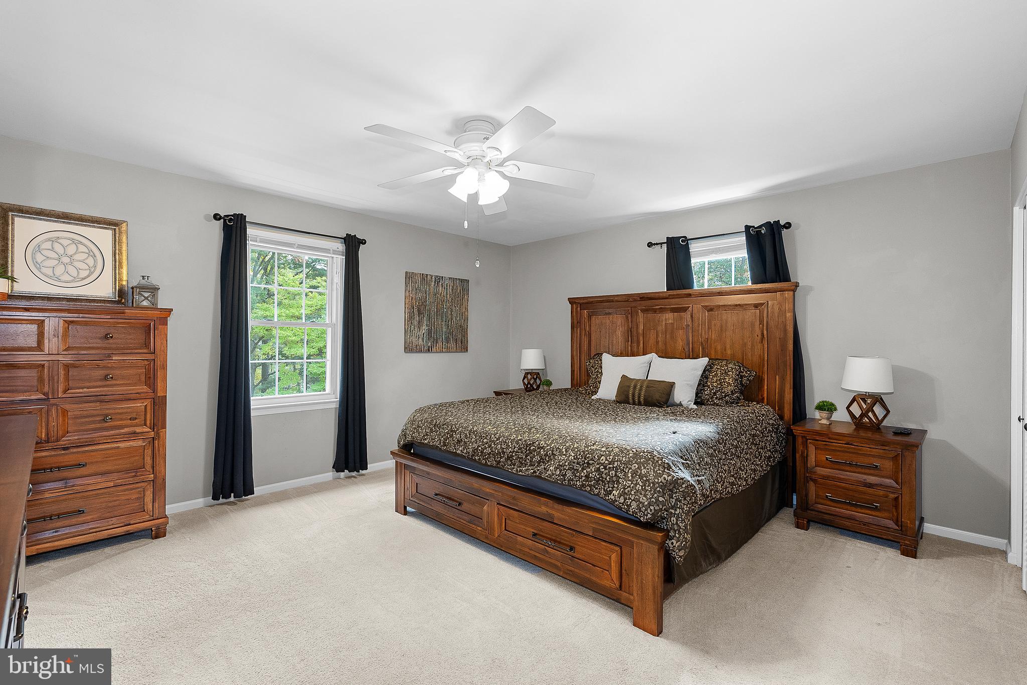 10596 Brentwood Dr