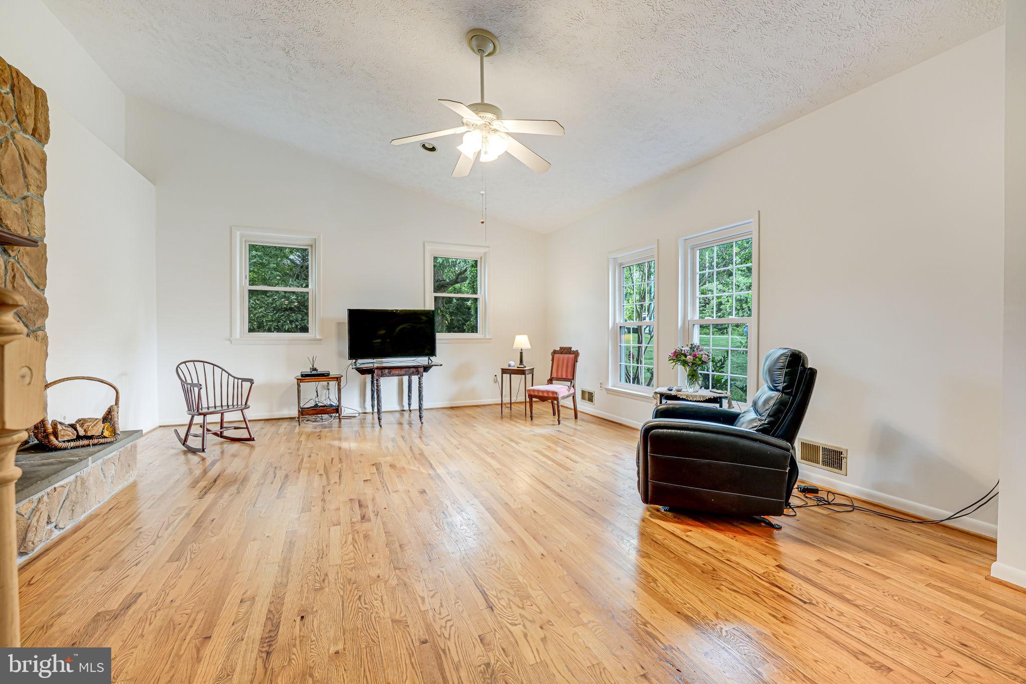 4221 Jackson Mill Rd