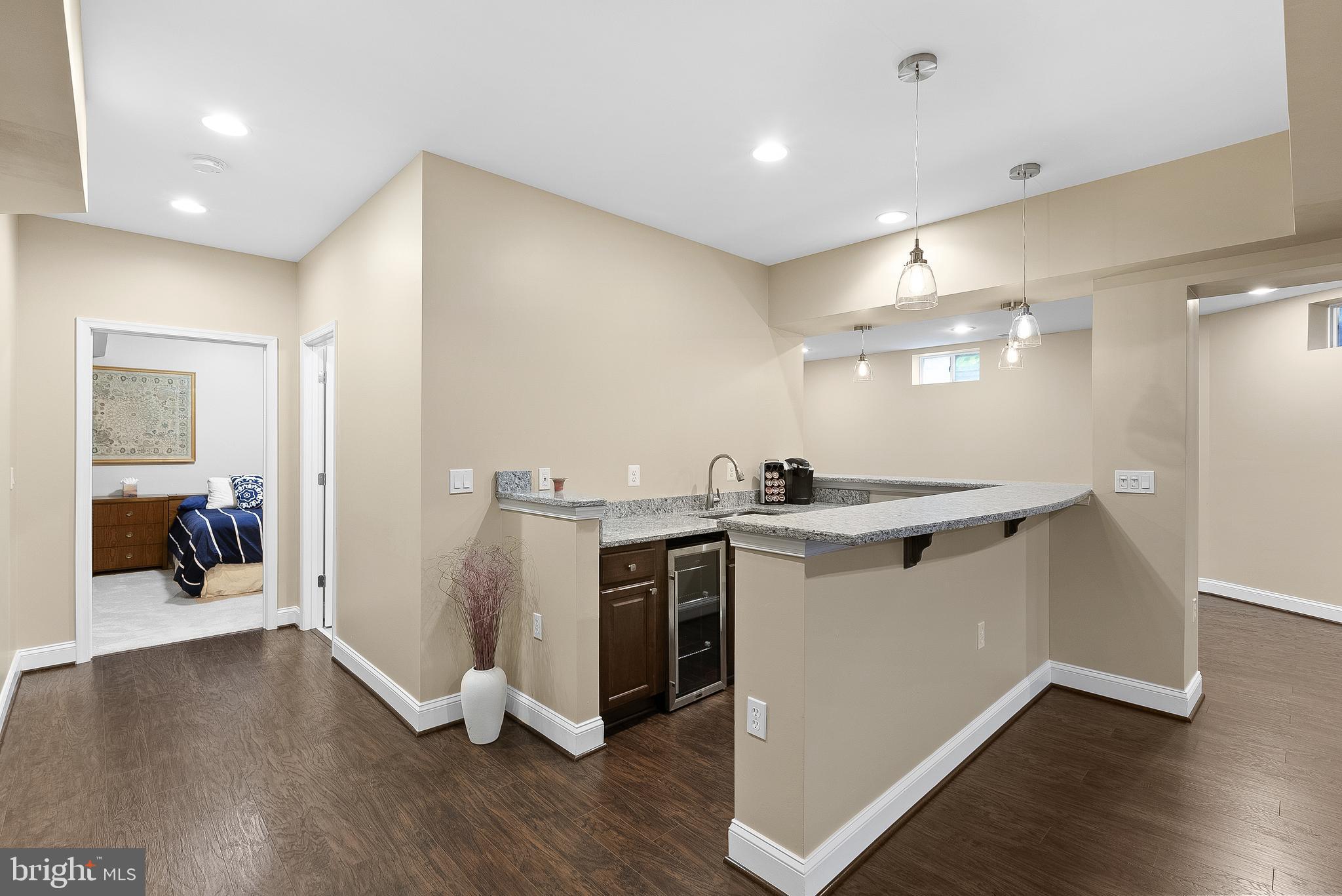 10000 Tasha Ct