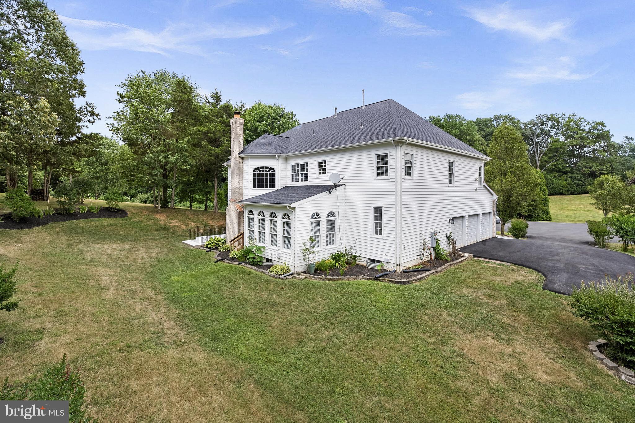 10000 Tasha Ct