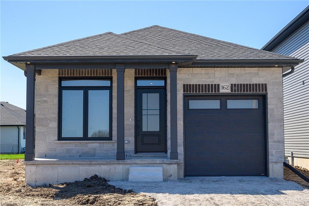 196 Lafayette Boulevard