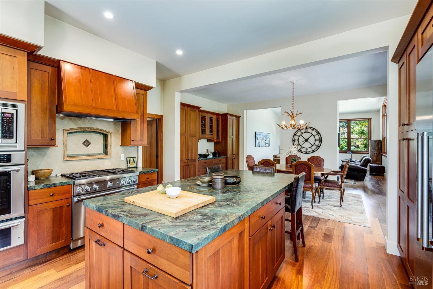 2207 Mount Veeder Rd