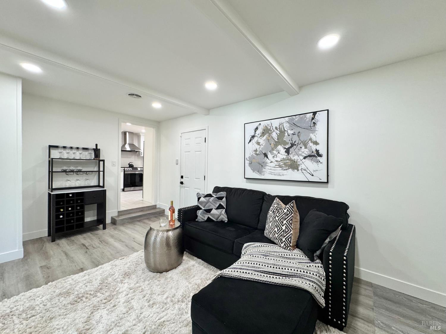 2300 W Park Ave