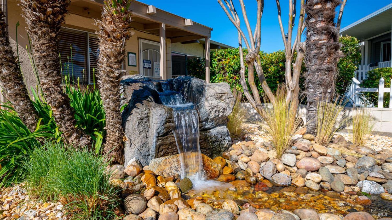 232 Daisy Dr