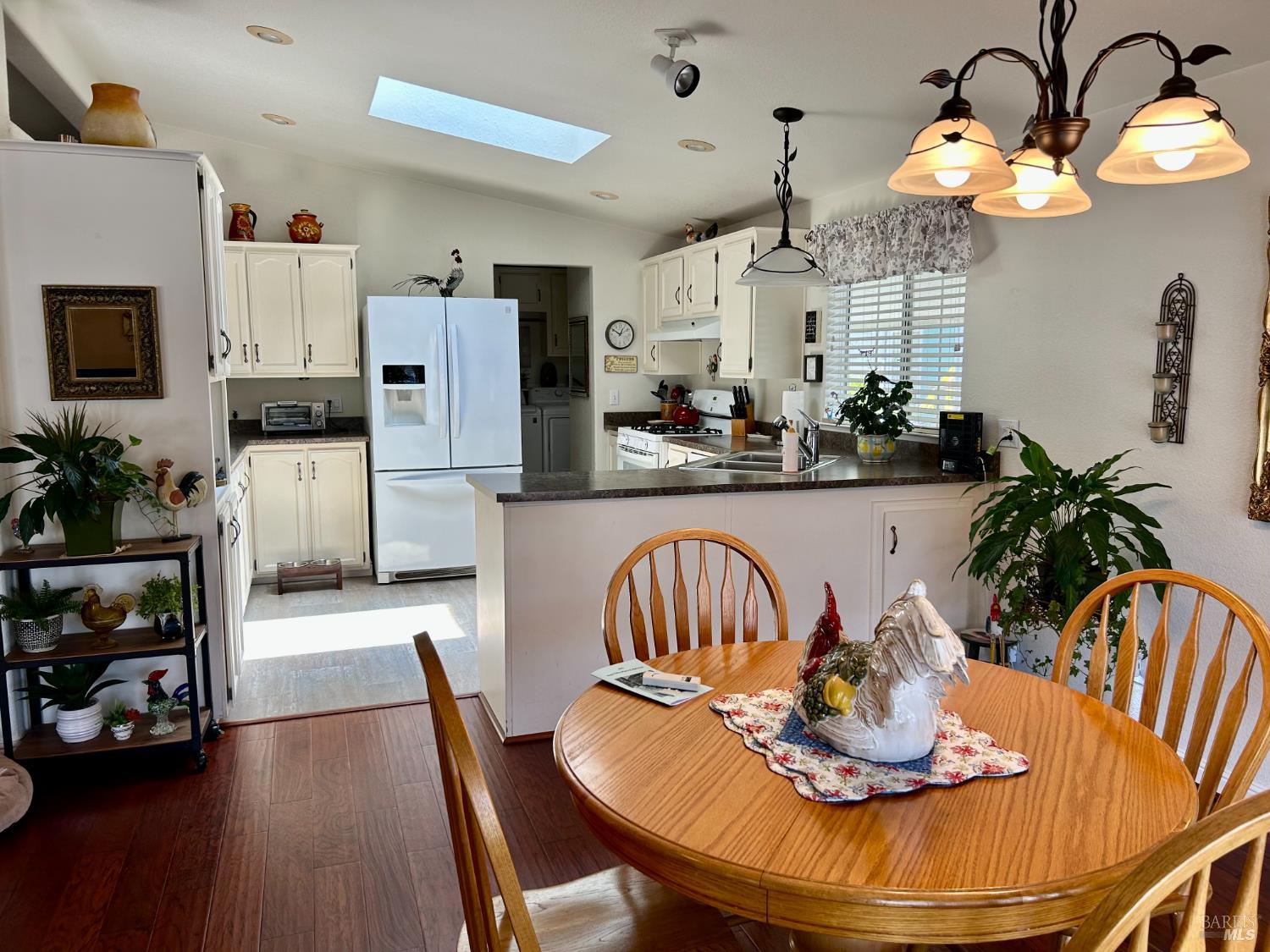 232 Daisy Dr