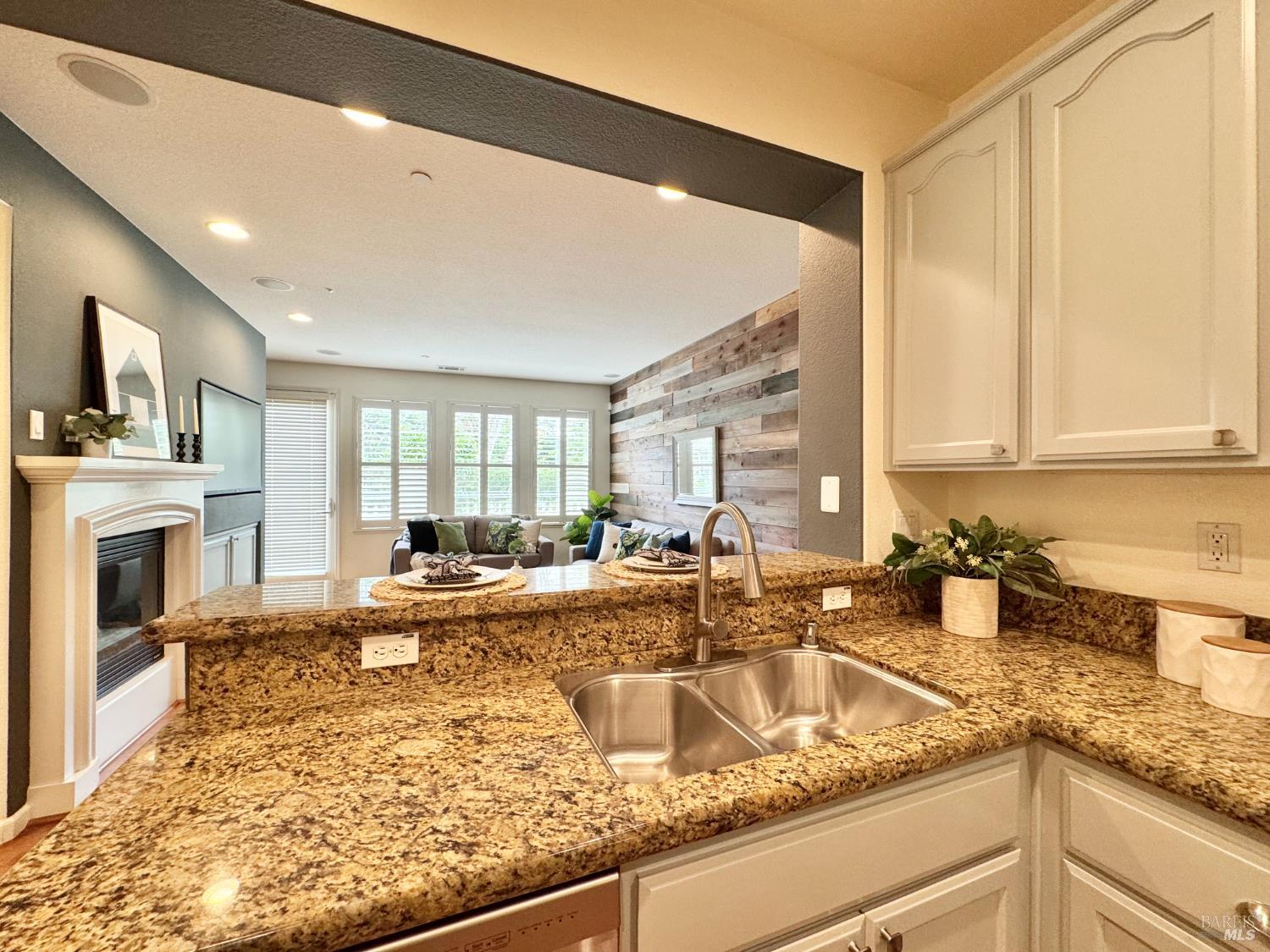 2010 Appollo Ct