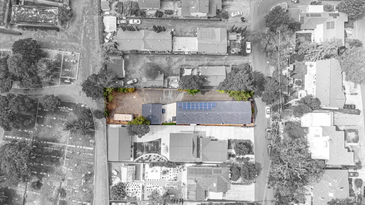 15 Julian Ave