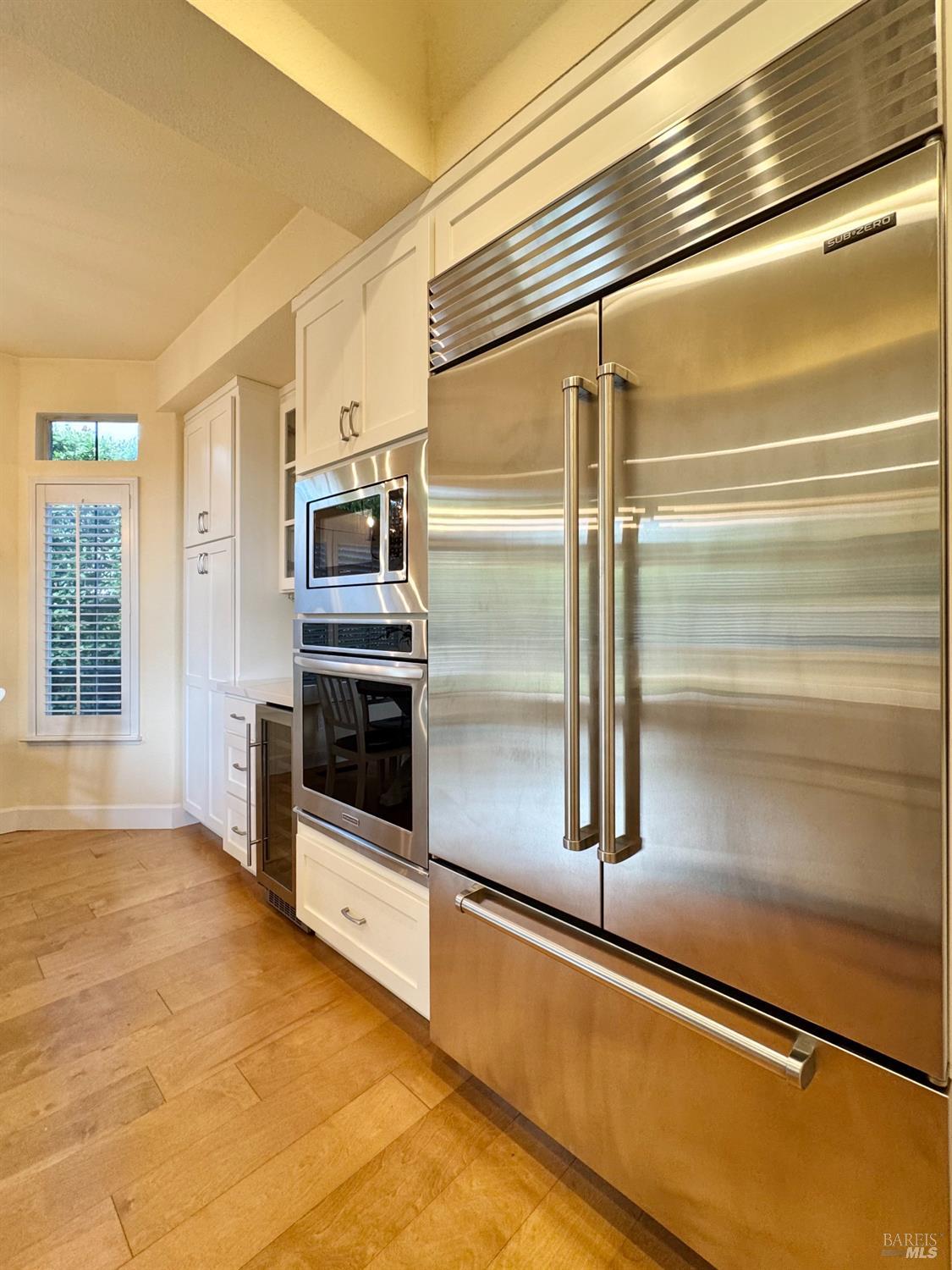33 Cove Ct