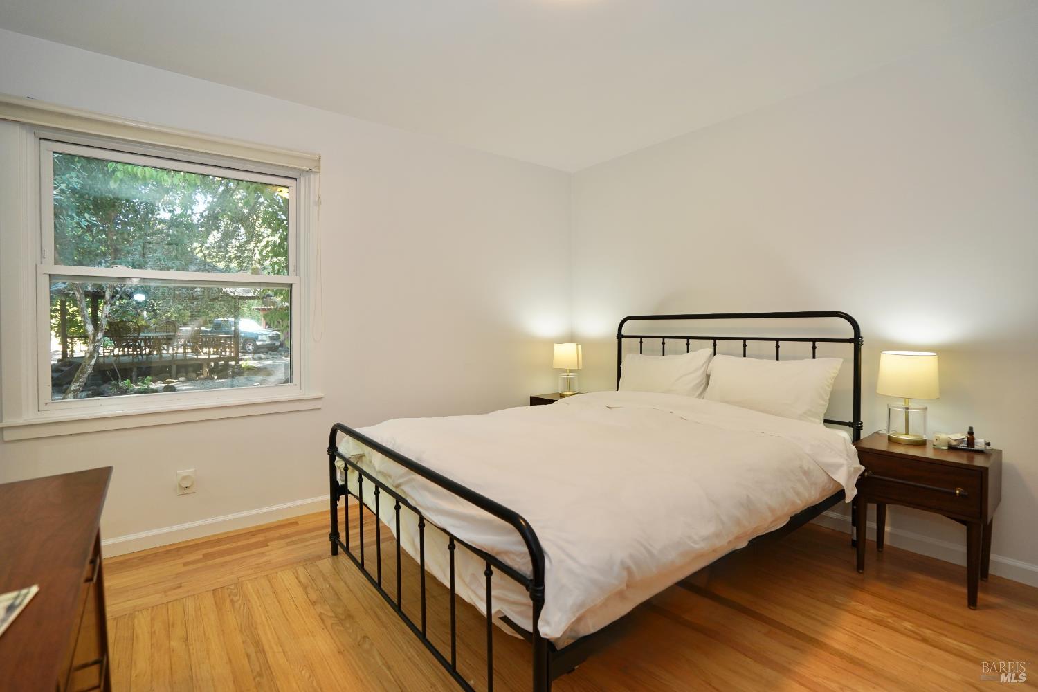 109 Glass Mountain Ln