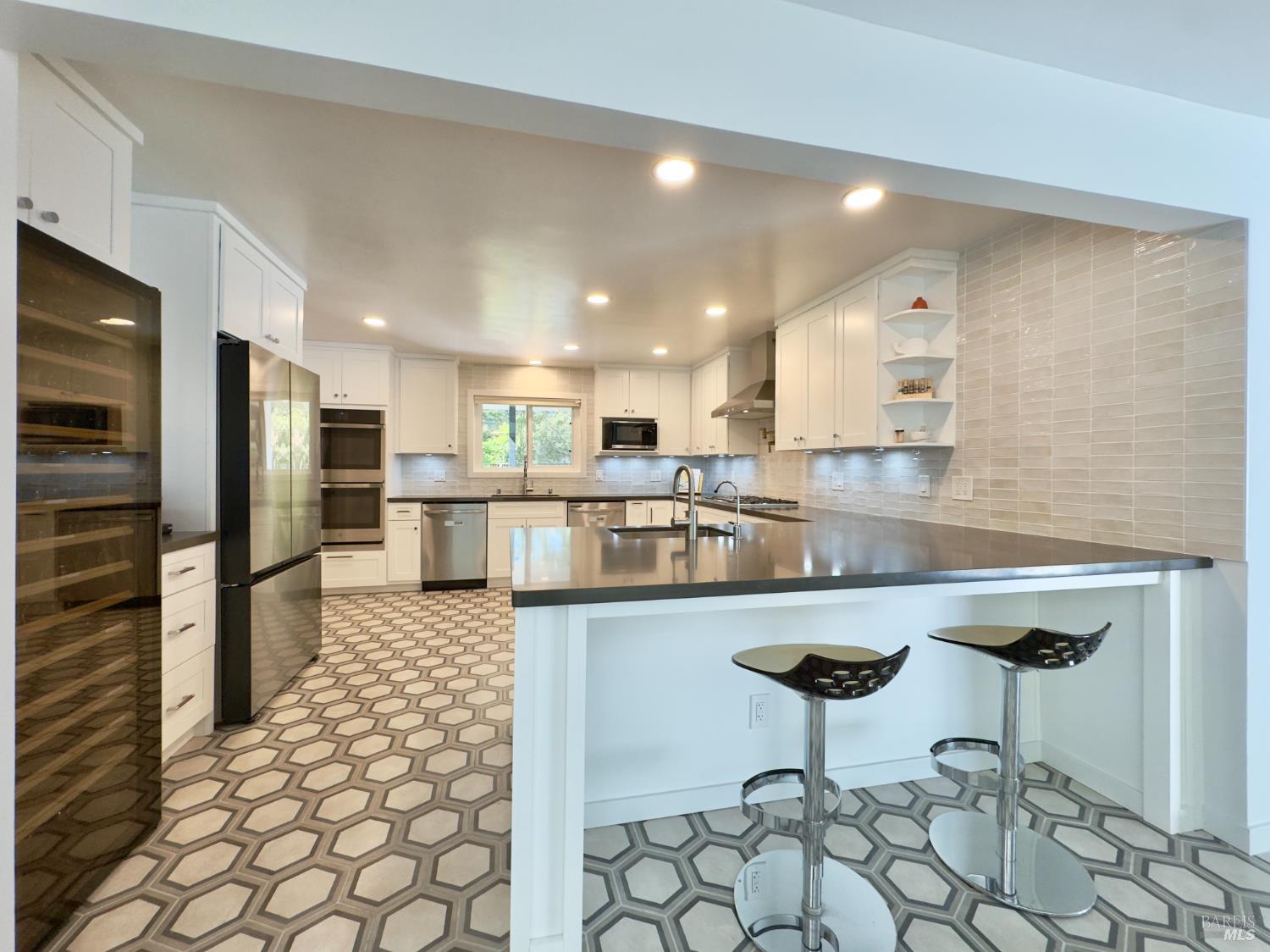109 Glass Mountain Ln