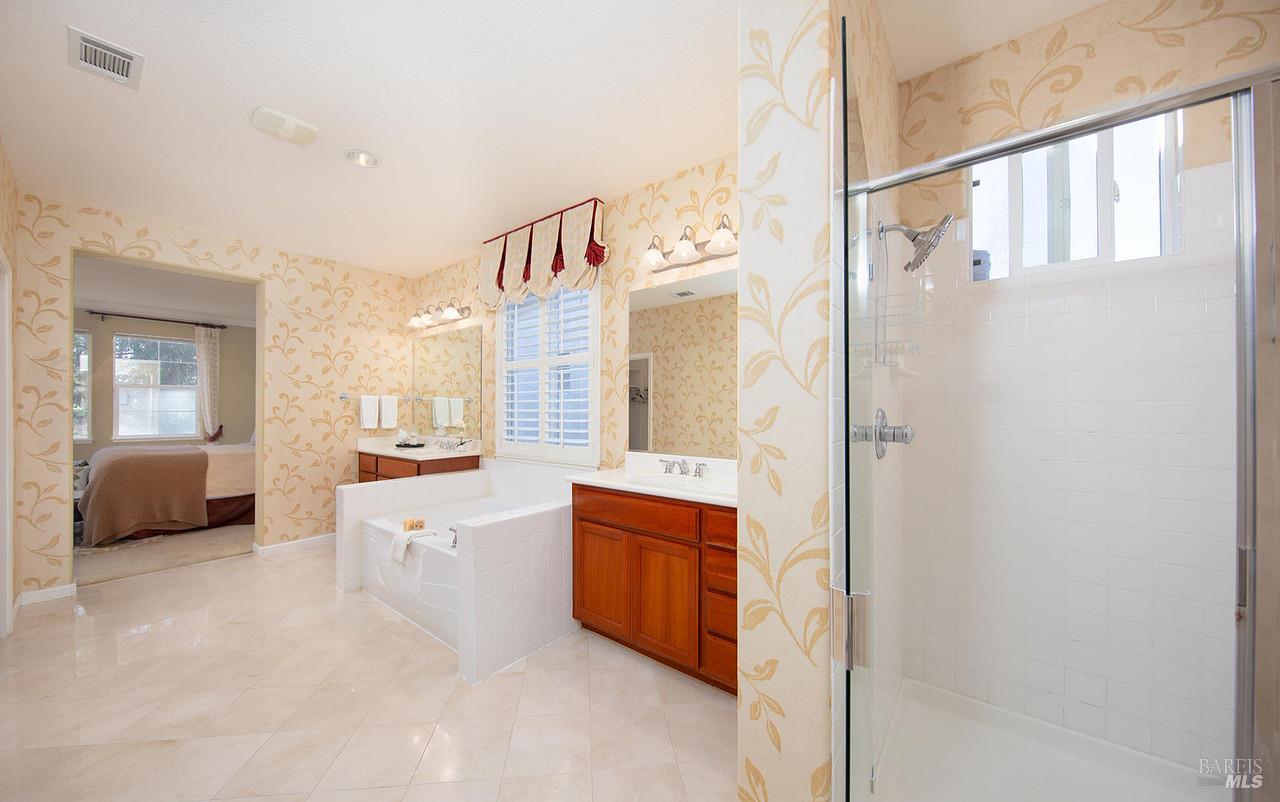 5508 Vista Ct
