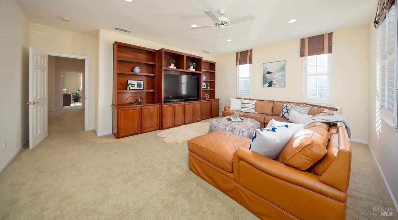 5508 Vista Ct