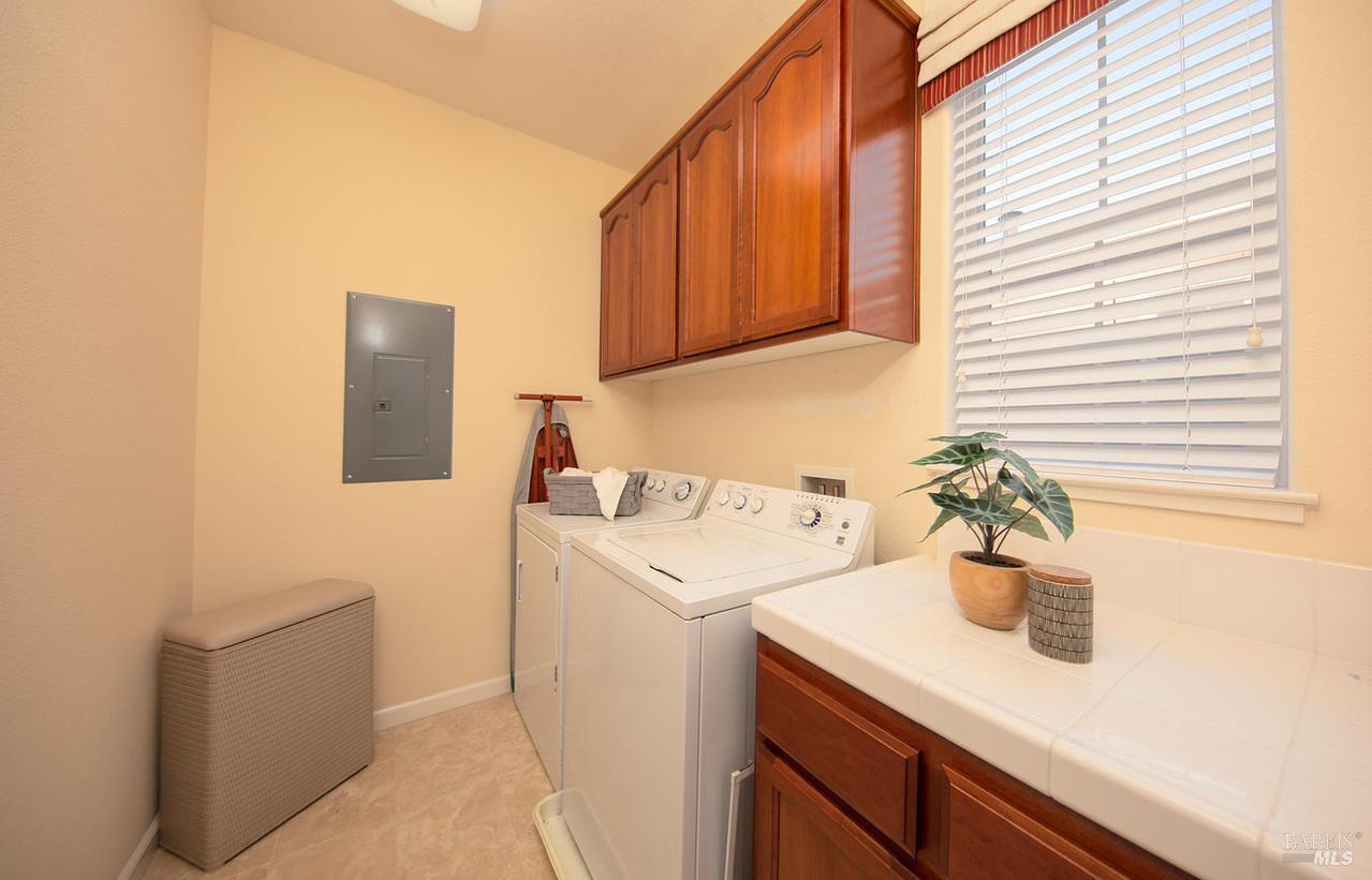 5508 Vista Ct