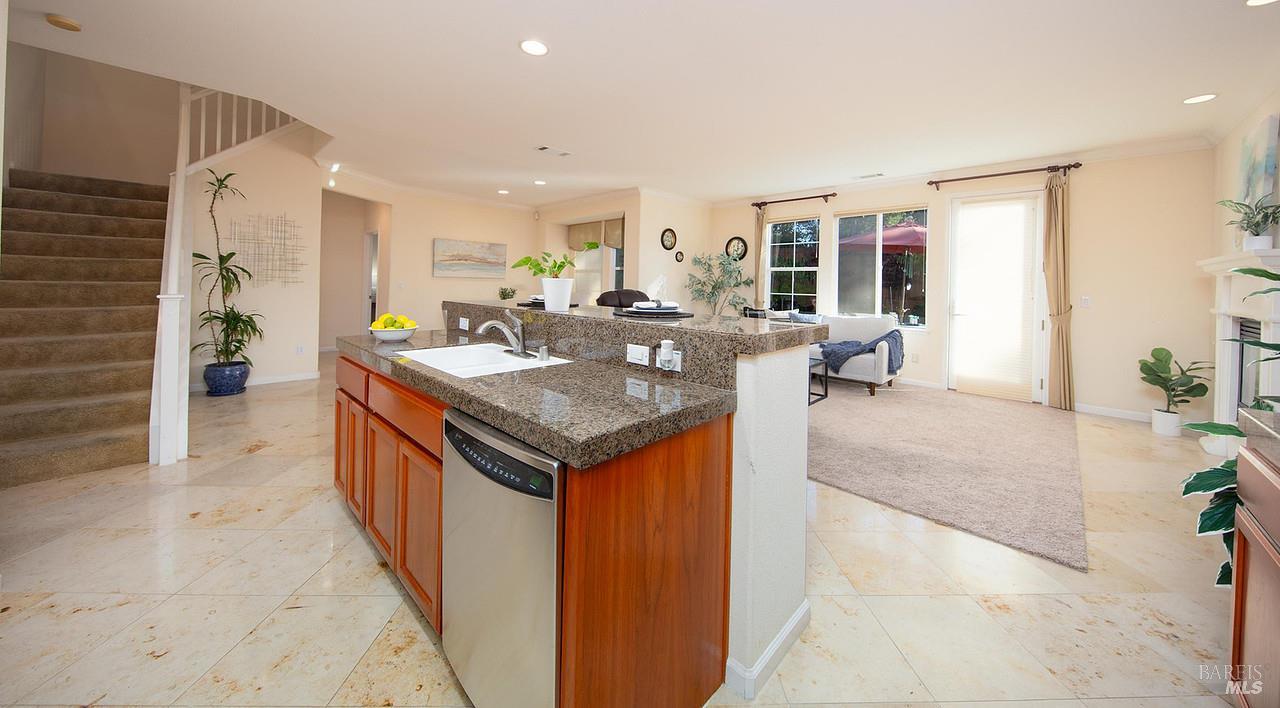 5508 Vista Ct