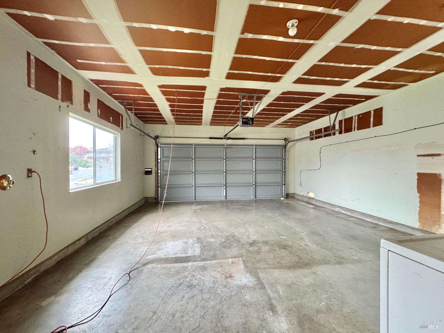 2760 Clifford Street