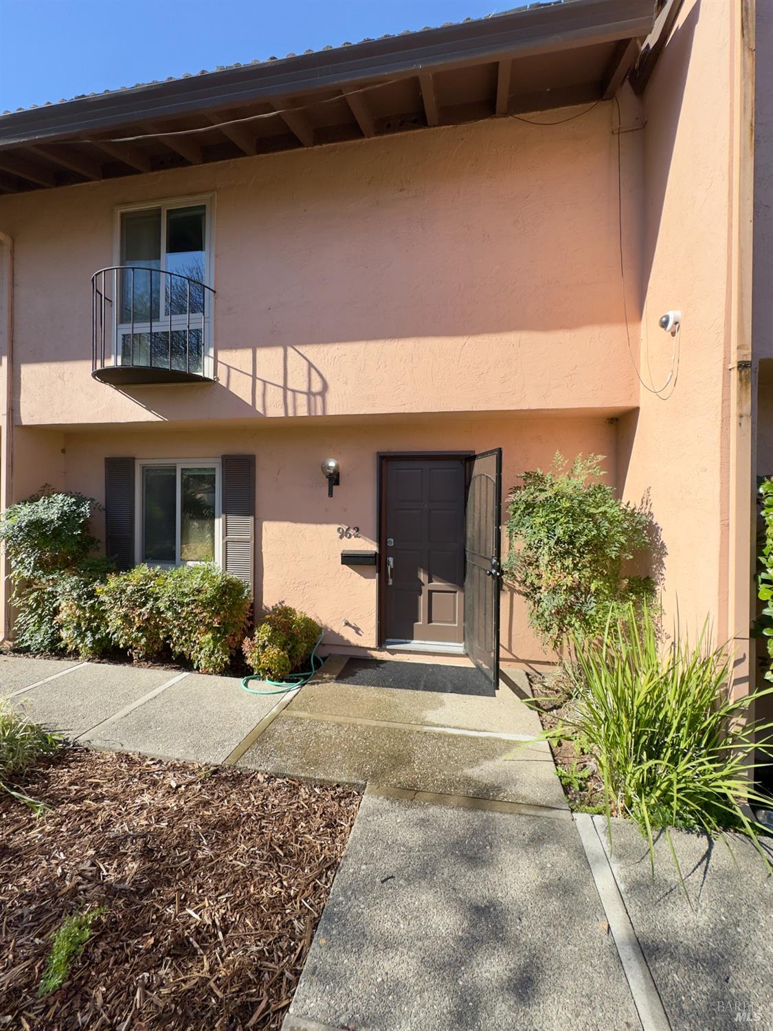 962 Marina Drive