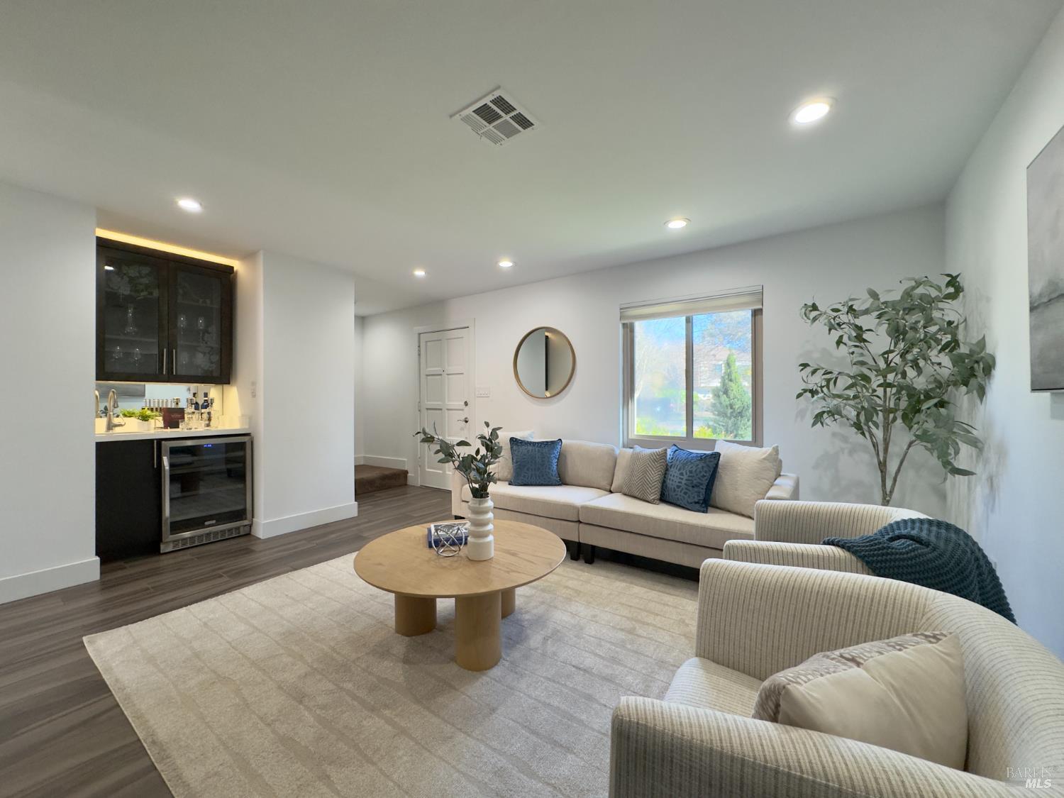 962 Marina Drive