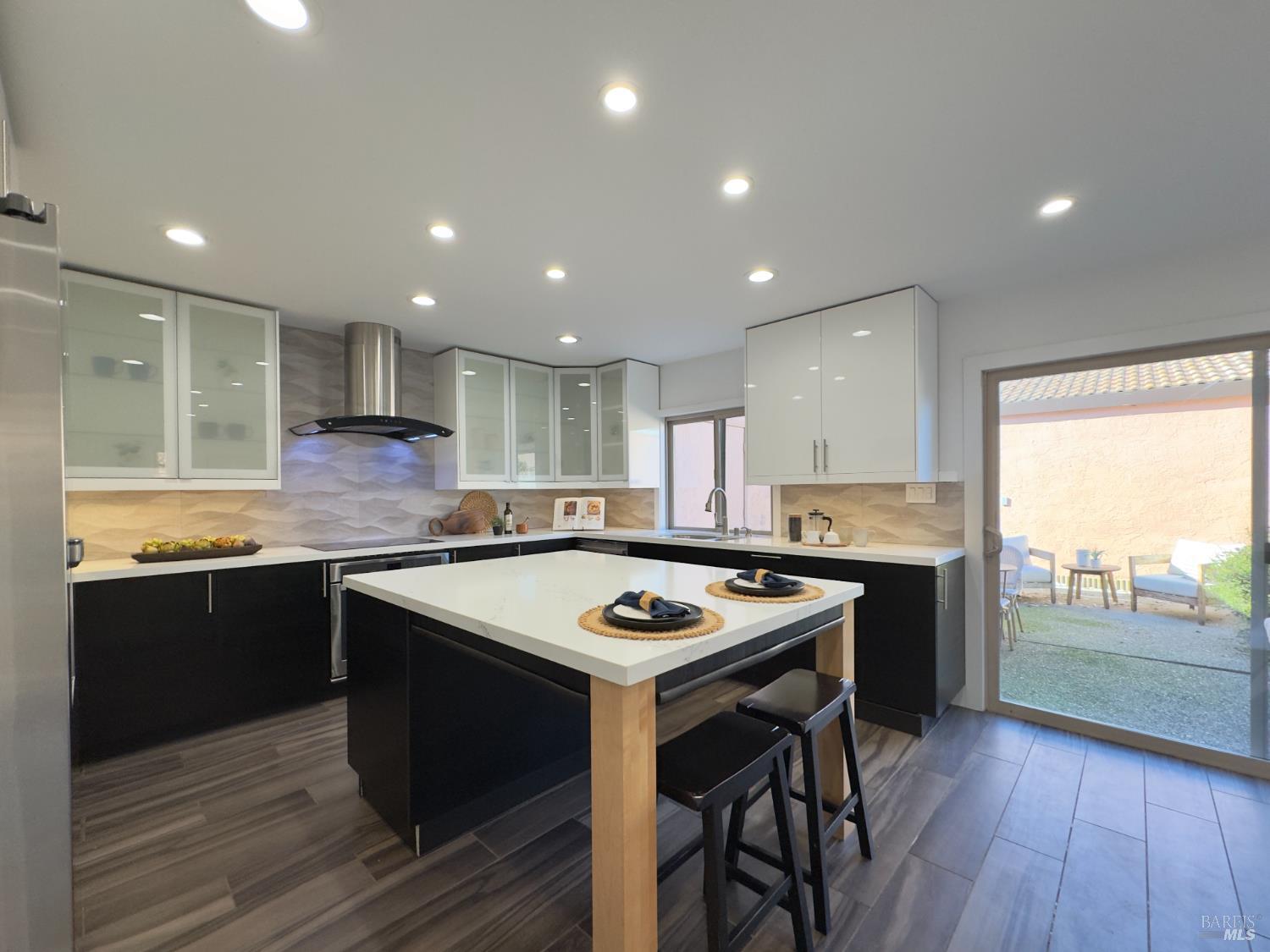 962 Marina Drive