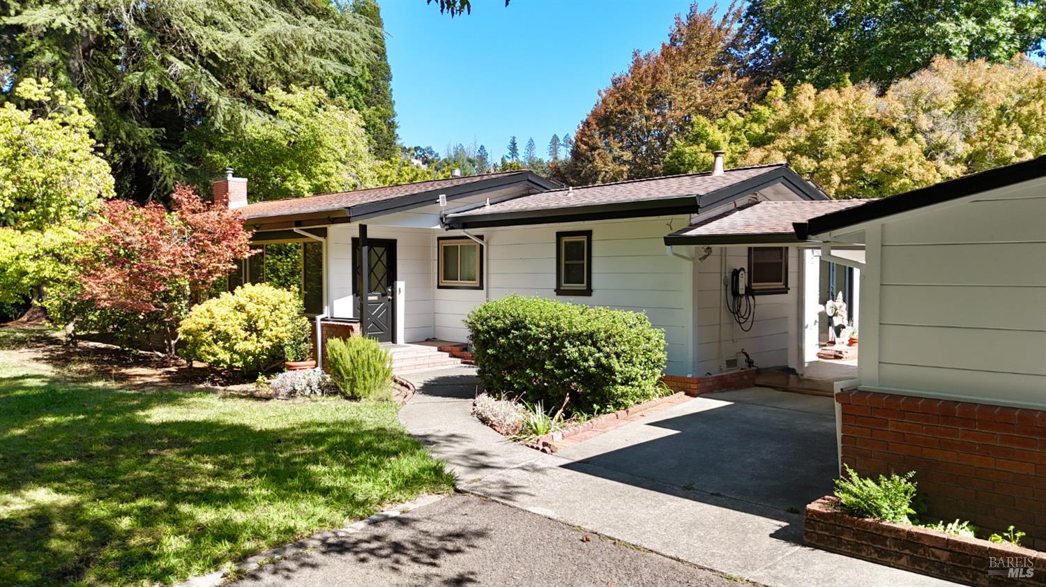 109 Glass Mountain Lane