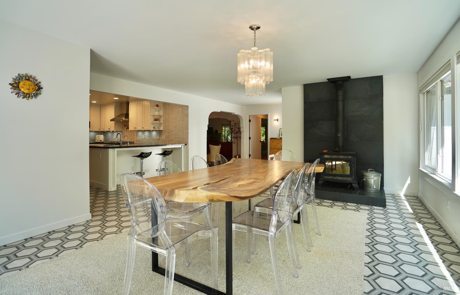 109 Glass Mountain Lane