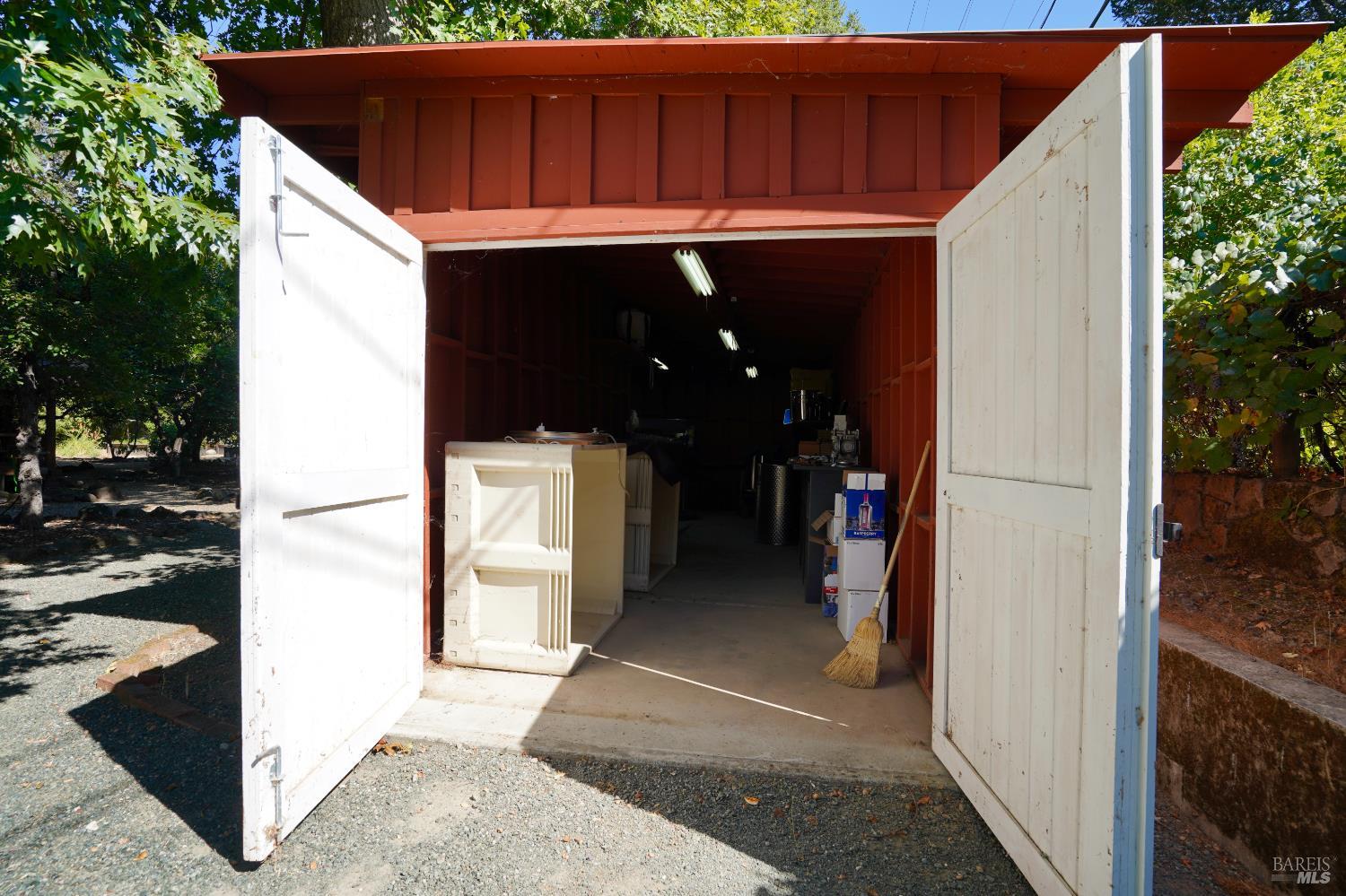 109 Glass Mountain Lane