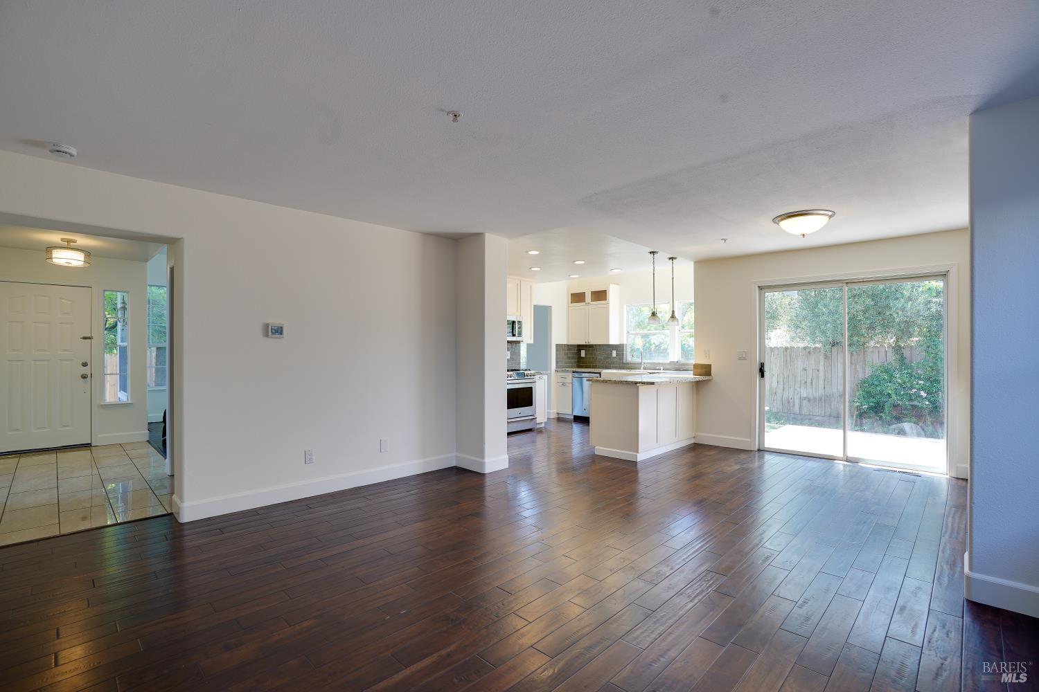 5 Ceriani Court