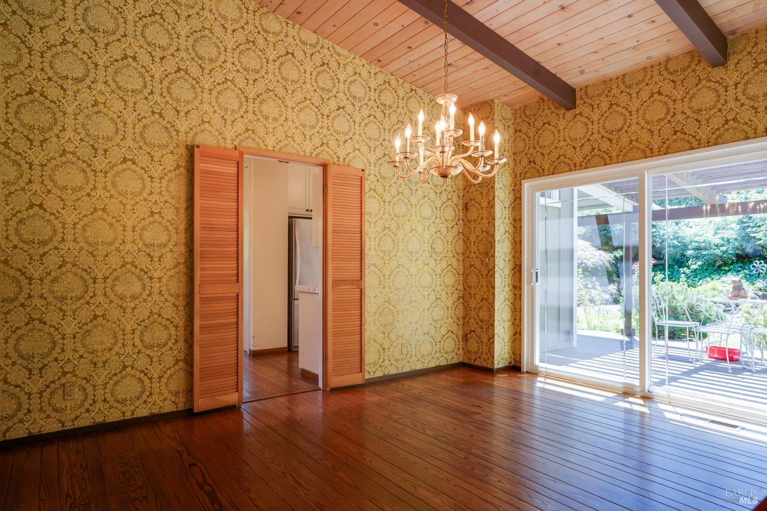 3 Oak Grove Way