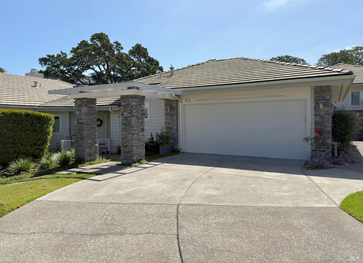 936 Augusta Circle