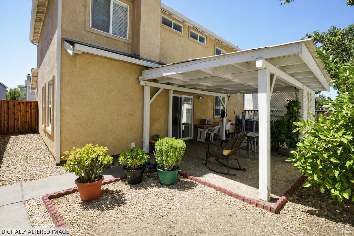 48 Dawn Rose Court
