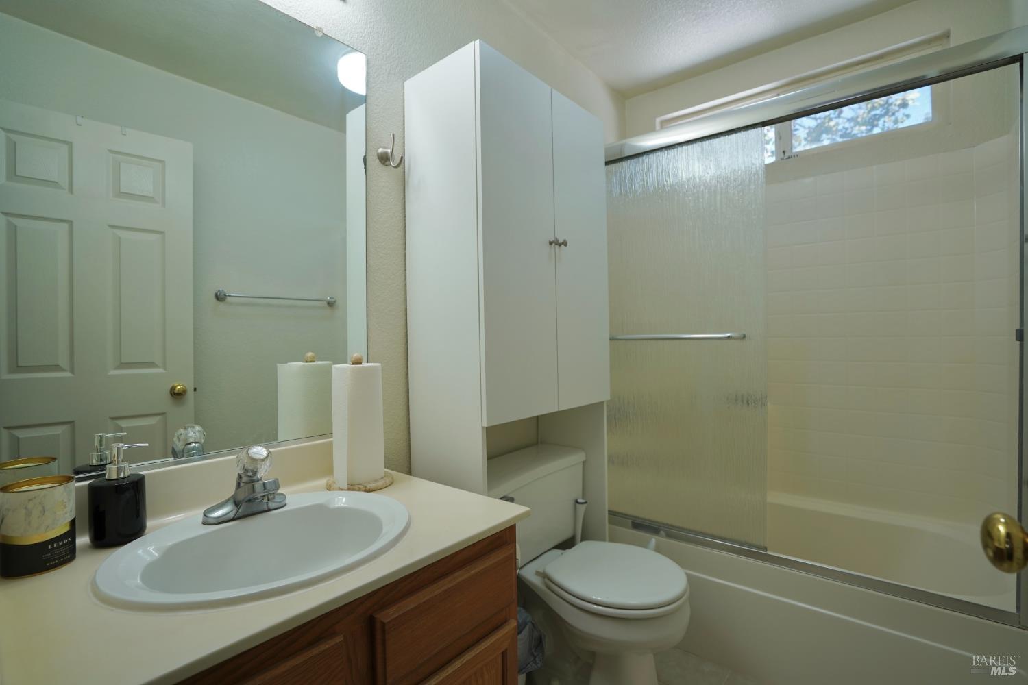 48 Dawn Rose Court