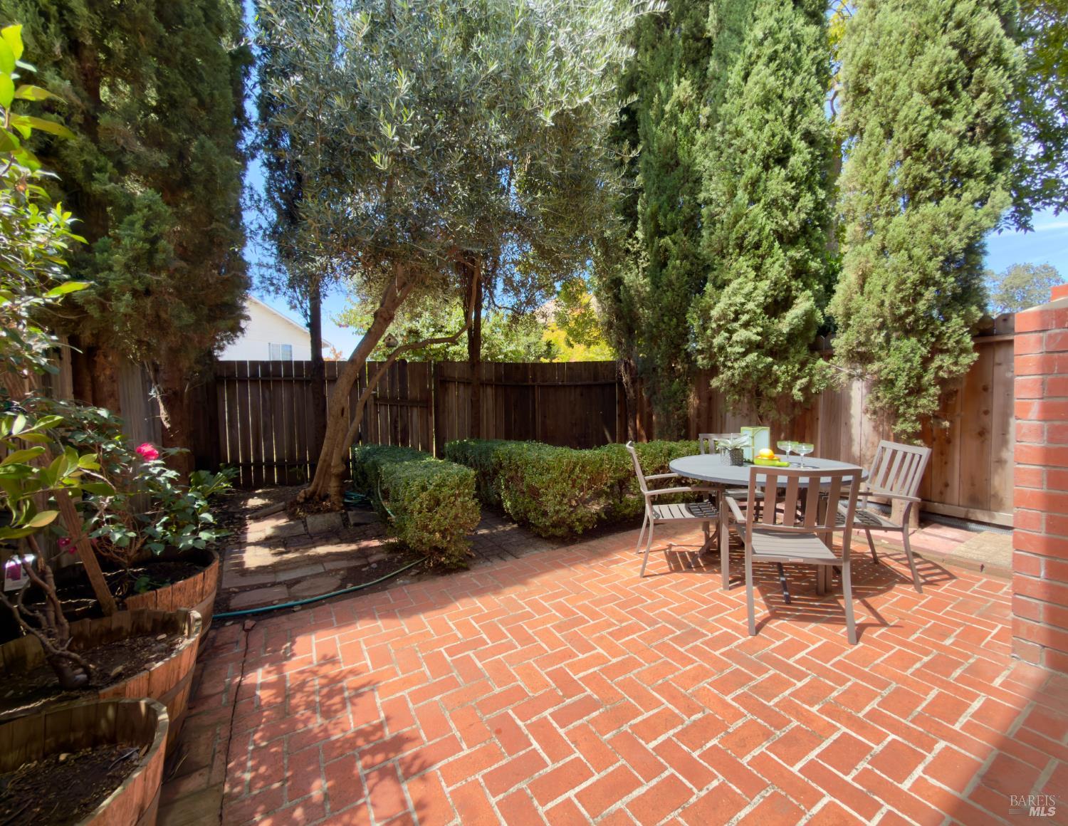 4083 Tokay Drive